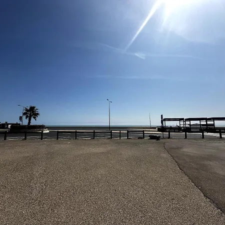 4 Personnes A 50 M De La Apartamento Narbona